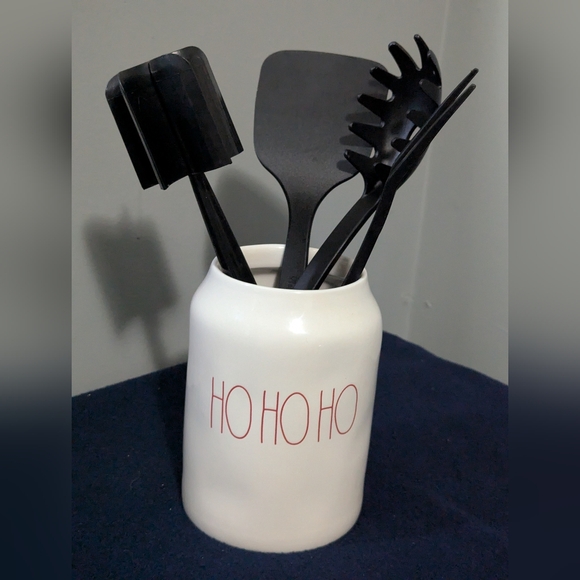 Rae Dunn kitchen utensil holder - Picture 2 of 4